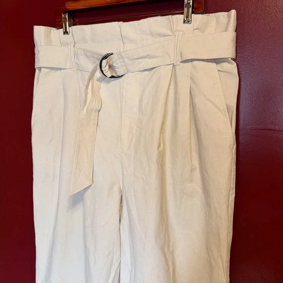 Banana Republic Belted Wide Leg Pants Size 18 Beige Paper-bag Pleated Waist - Picture 2 of 9